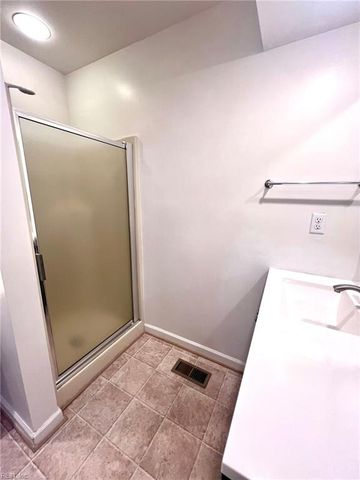 4630 McNutt CT, Norfolk, VA 23513