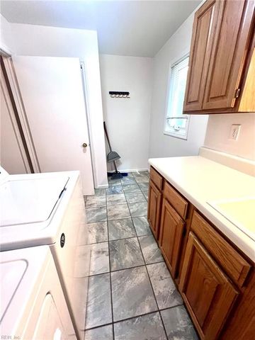 4630 McNutt CT, Norfolk, VA 23513