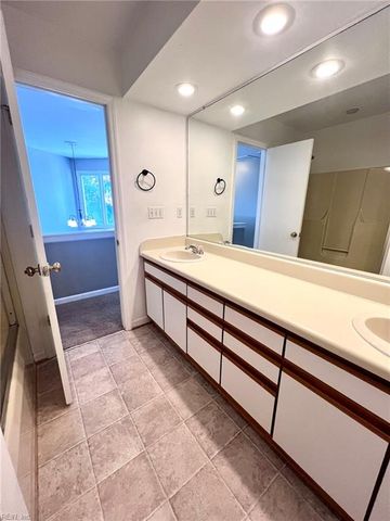 4630 McNutt CT, Norfolk, VA 23513