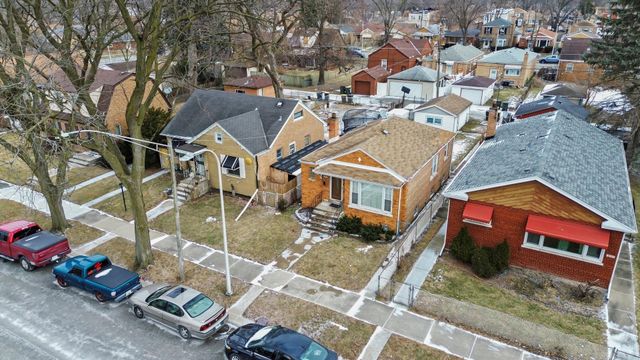 14315 S Lowe Avenue, Riverdale, IL 60827