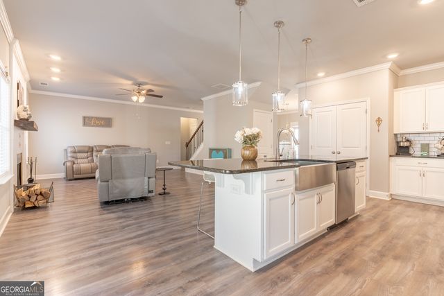 35 Hawthorn Lane, Covington, GA 30014