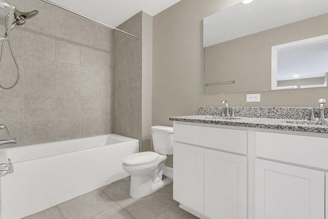 807 GLEN CREEK COURT, Fruitland Park, FL 34731