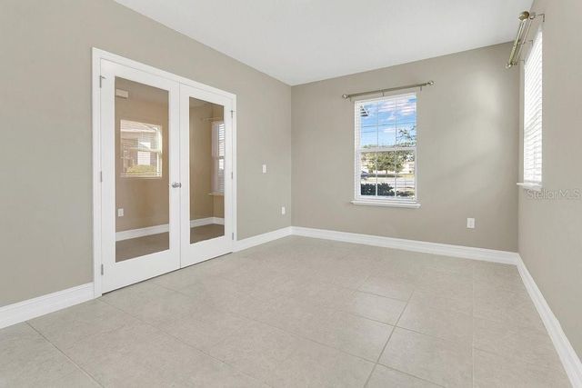 807 GLEN CREEK COURT, Fruitland Park, FL 34731