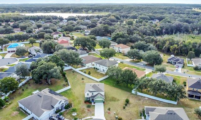 807 GLEN CREEK COURT, Fruitland Park, FL 34731