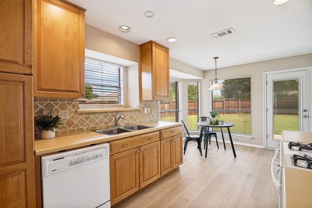 1400 Chicota Drive, Plano, TX 75023