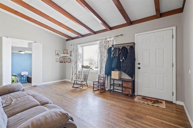 7036 N Harrison Street, Gladstone, MO 64118