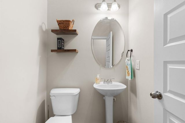 6450 Dharma Loop, Chattanooga, TN 37412