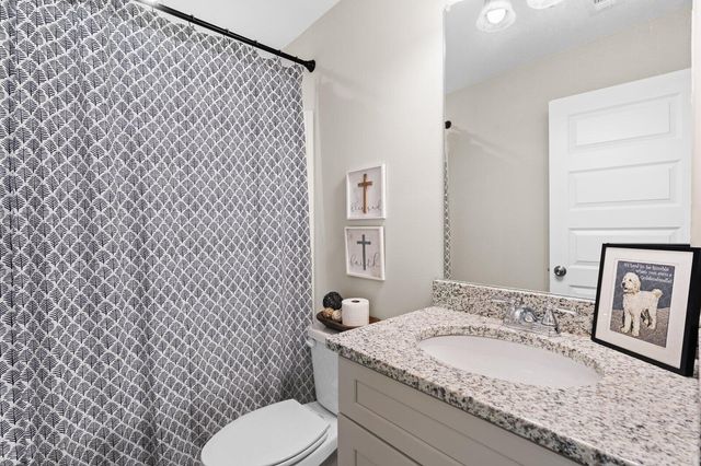 6450 Dharma Loop, Chattanooga, TN 37412