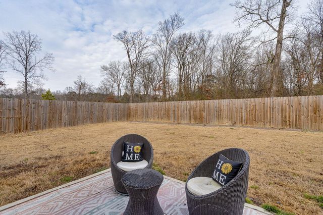 6450 Dharma Loop, Chattanooga, TN 37412