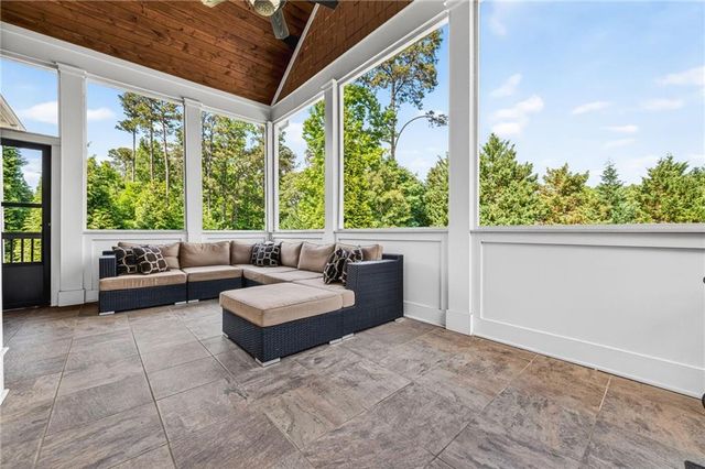 238 Hanson Way, Marietta, GA 30064