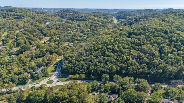 6337 Murray Ln, Brentwood, TN 37027