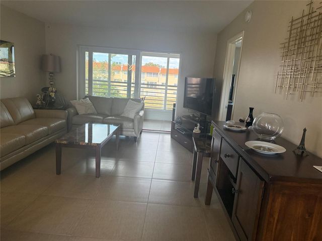 2791 N Pine Island Road 302, Sunrise, FL 33322