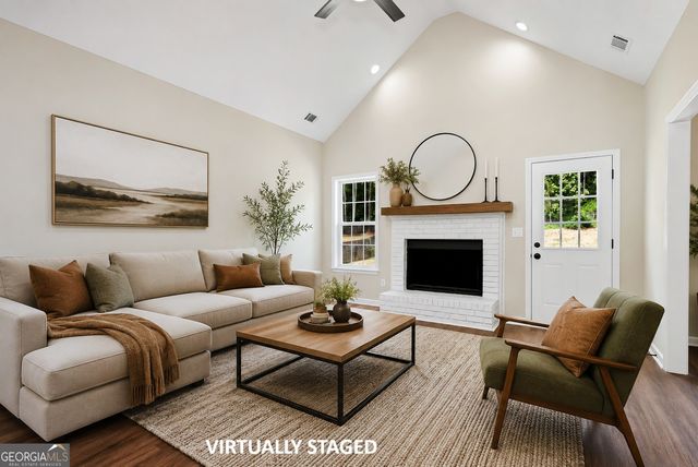 5145 Victoria Park Drive, Loganville, GA 30052