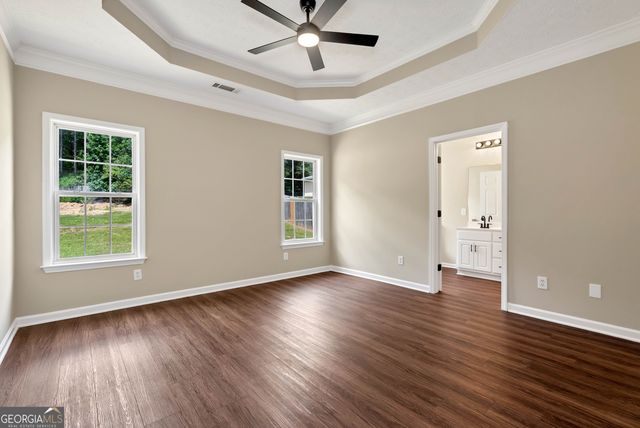 5145 Victoria Park Drive, Loganville, GA 30052