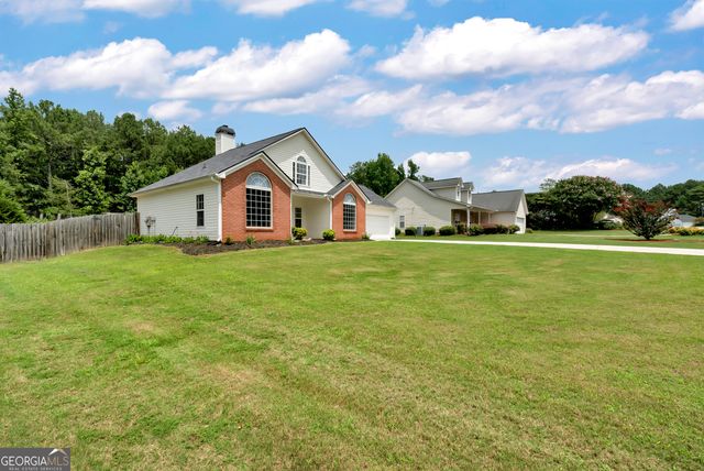 5145 Victoria Park Drive, Loganville, GA 30052