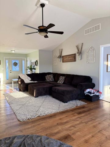 11530 Salyer Drive, Wheatfield, IN 46392