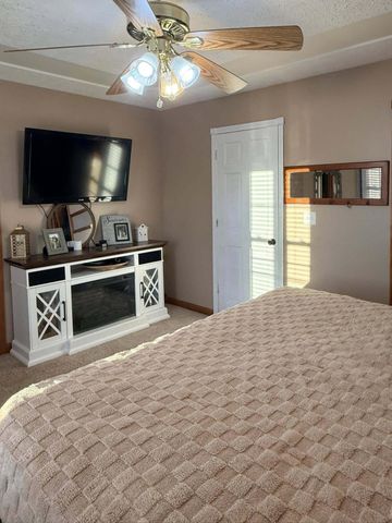 11530 Salyer Drive, Wheatfield, IN 46392