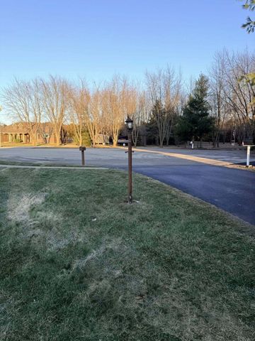 11530 Salyer Drive, Wheatfield, IN 46392