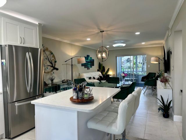 2721 Garden Drive N 105, Lake Worth, FL 33461
