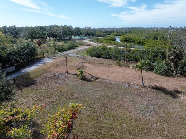 3847 30TH AVENUE S, St Petersburg, FL 33711