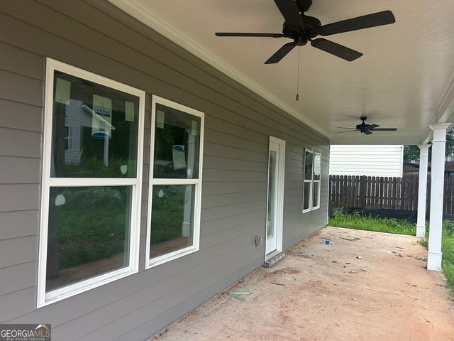 104 Duck Walk Way, Hogansville, GA 30230