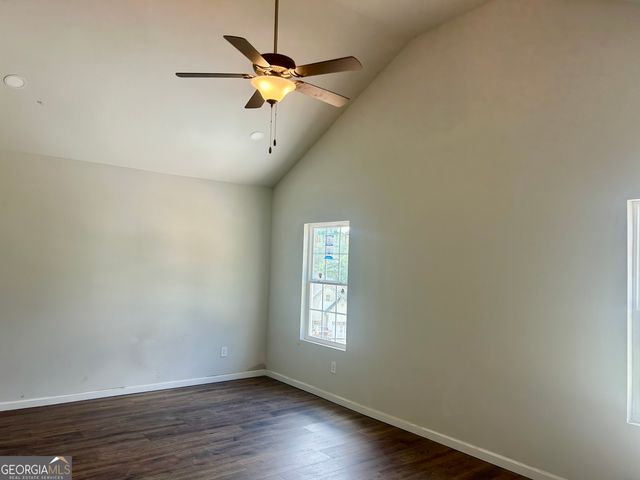 104 Duck Walk Way, Hogansville, GA 30230