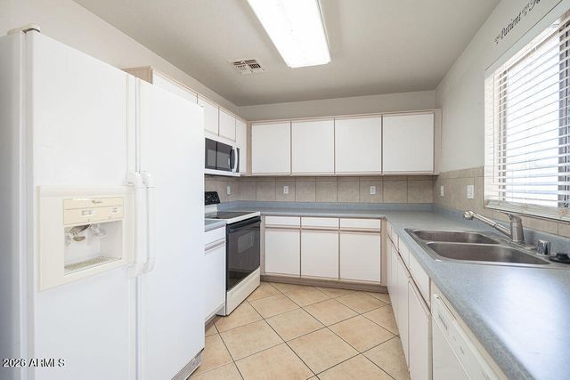 13628 W FARGO Drive, Surprise, AZ 85374