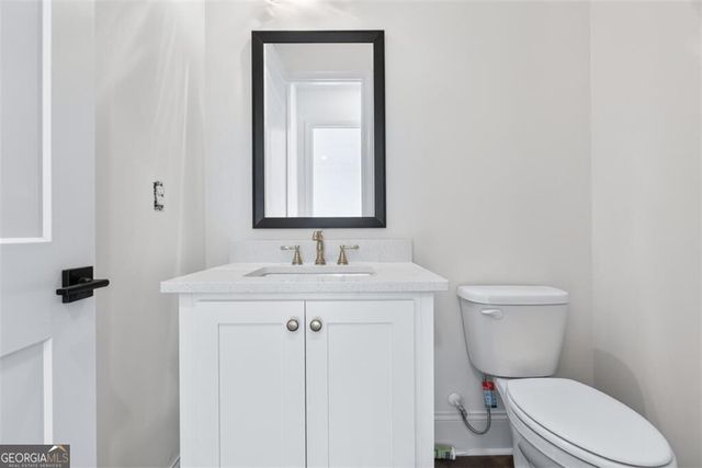 212 Suwanee Avenue, Suwanee, GA 30024