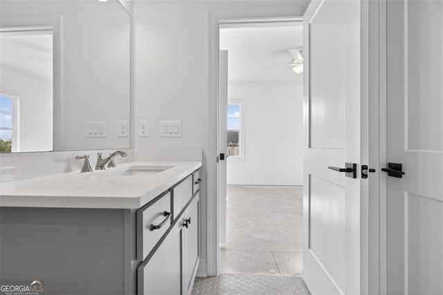 212 Suwanee Avenue, Suwanee, GA 30024