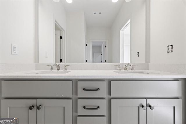 212 Suwanee Avenue, Suwanee, GA 30024
