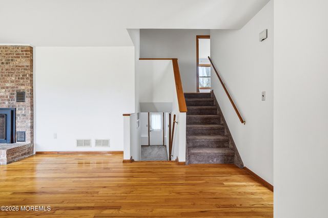 600 Star Street, Oakhurst, NJ 07755