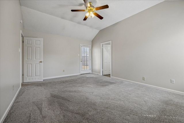 2596 APPLING GLEN DR, Memphis, TN 38133