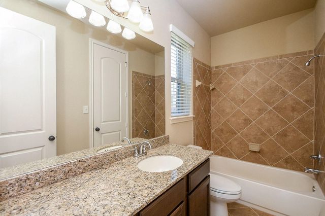 3923 Birch Vale Lane, Sugar Land, TX 77479