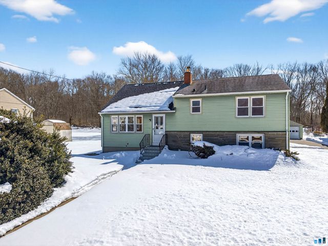 42 Roseleah Drive, Waterford, CT 06385