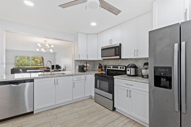 1151 SW 128th Ter 204D, Pembroke Pines, FL 33027
