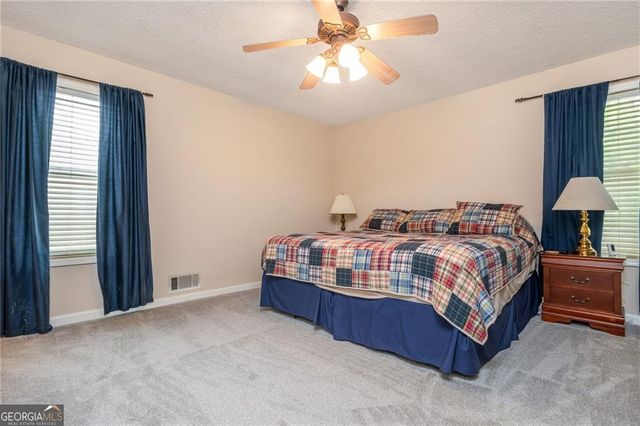 3949 N Indian Circle, Kennesaw, GA 30144