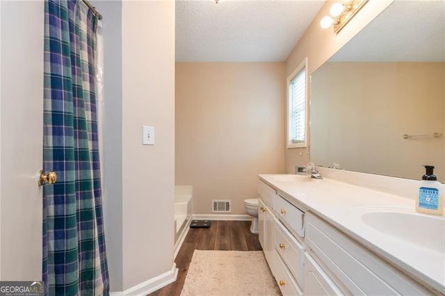 3949 N Indian Circle, Kennesaw, GA 30144