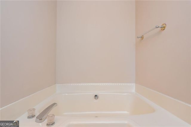 3949 N Indian Circle, Kennesaw, GA 30144