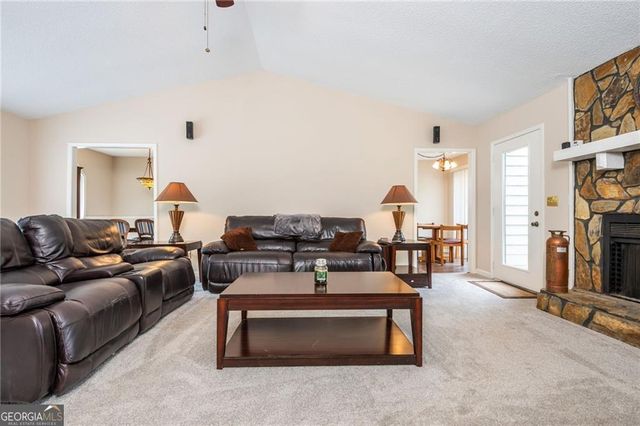 3949 N Indian Circle, Kennesaw, GA 30144