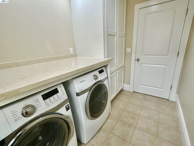 69 Pimentel Cir, Milpitas, CA 95035