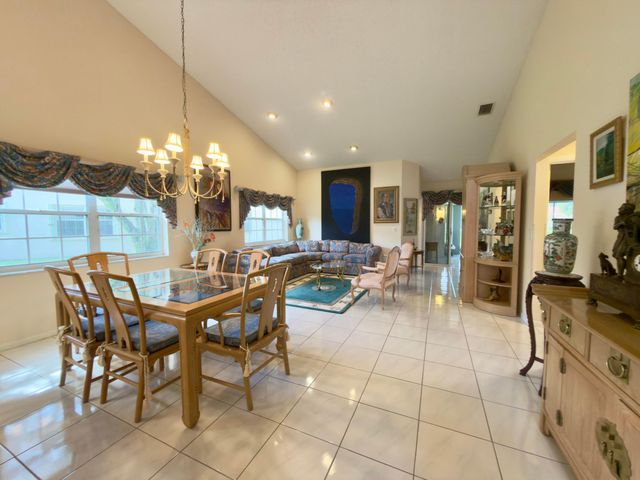 7922 Sandy Pointe Drive, Delray Beach, FL 33446