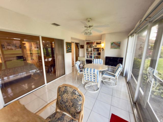 7922 Sandy Pointe Drive, Delray Beach, FL 33446