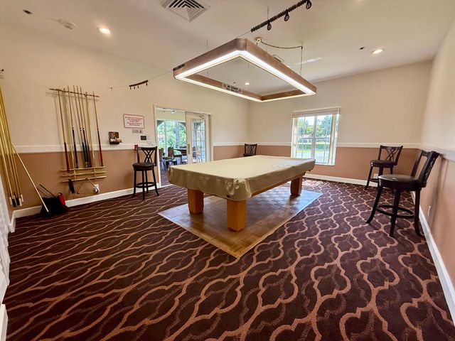 7922 Sandy Pointe Drive, Delray Beach, FL 33446