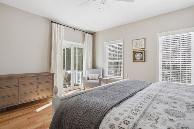 16 Gowing Lane, Amherst, NH 03031