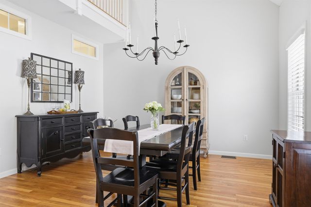 16 Gowing Lane, Amherst, NH 03031