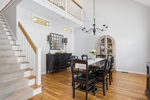 16 Gowing Lane, Amherst, NH 03031