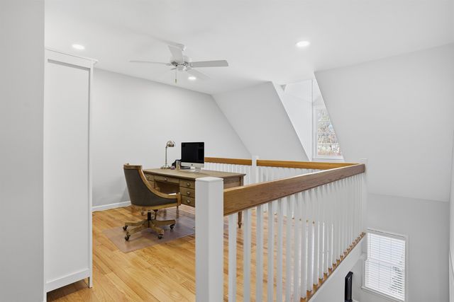 16 Gowing Lane, Amherst, NH 03031