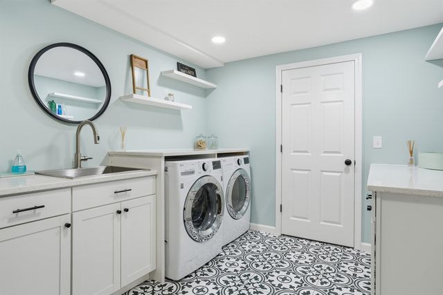 16 Gowing Lane, Amherst, NH 03031