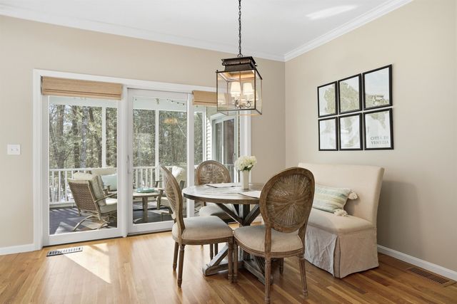 16 Gowing Lane, Amherst, NH 03031