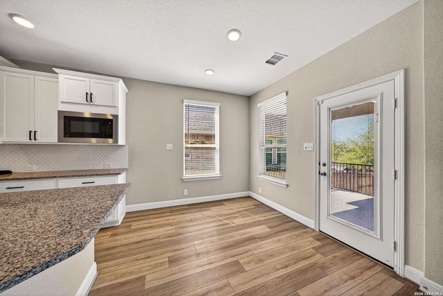 22227 Waldon Vale, San Antonio, TX 78261